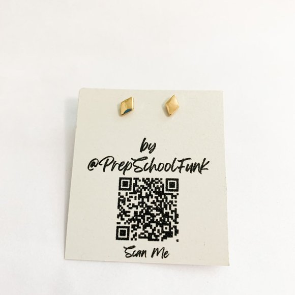 Mini gold tone diamond shape stud earrings - Picture 2 of 3